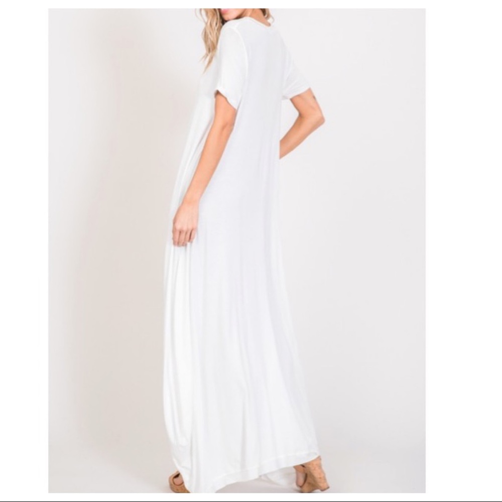✨LAST ONES ✨Off white best selling high low tunic - Picture 3 of 4